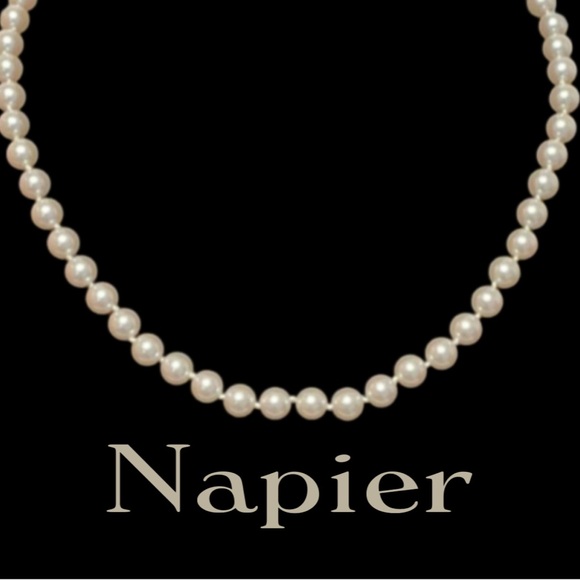 Vintage NAPIER Lab Created Strand Pearls with Gold Tone Filageri Fishhook Clasp - Picture 1 of 5